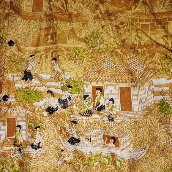 Silk Collection Button down - Picture 2 of 2